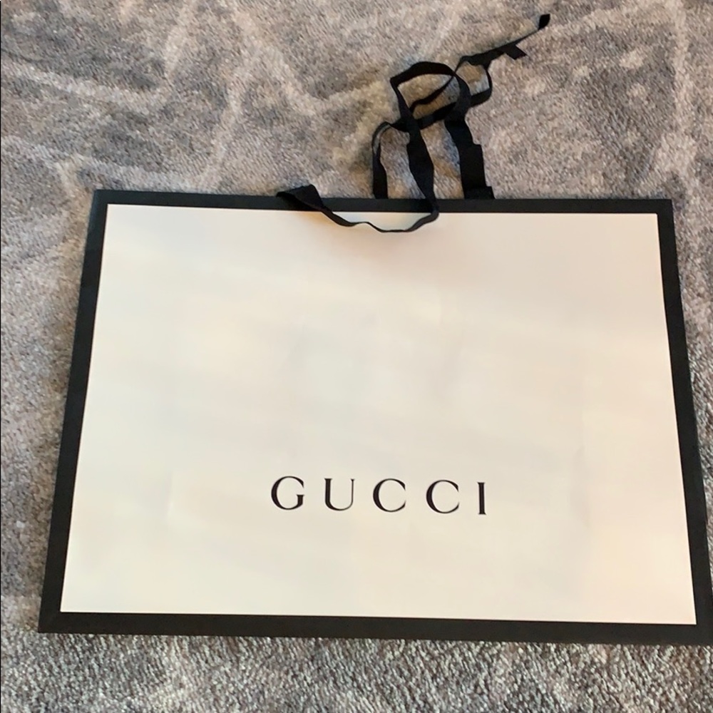 Gucci paper shopping bag - Picture 10 of 11